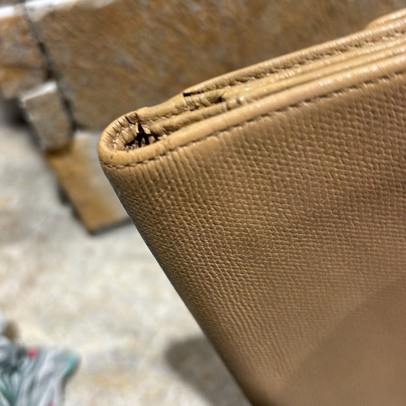 Chanel Long Wallet in a dark vanilla color - Picture 4 of 13